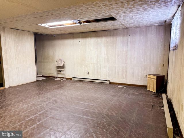 14211 SPARROW LN SW, Cumberland, MD 21502