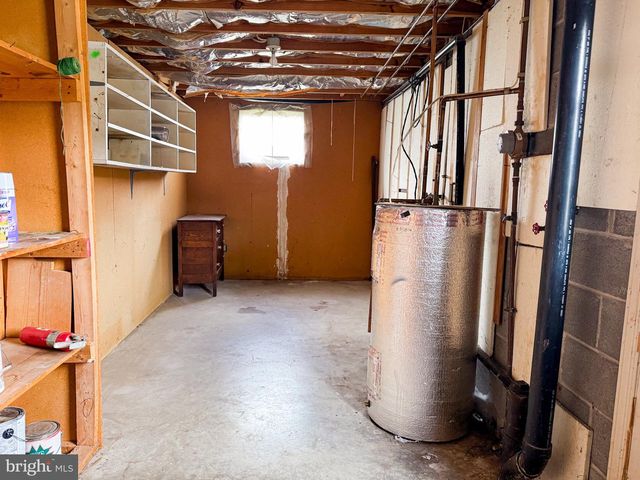 14211 SPARROW LN SW, Cumberland, MD 21502