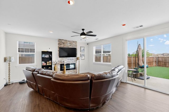 3016 Grandview Drive, Wylie, TX 75098