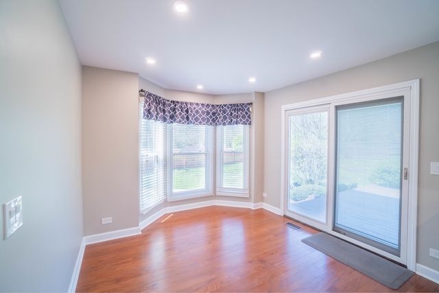 465 Thacker Court, Schaumburg, IL 60173