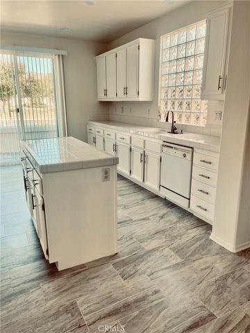 248 Four Seasons, Hemet, CA 92545