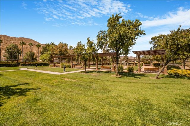248 Four Seasons, Hemet, CA 92545
