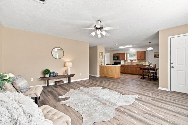 8836 E Buffalo Circle, Willis, TX 77378