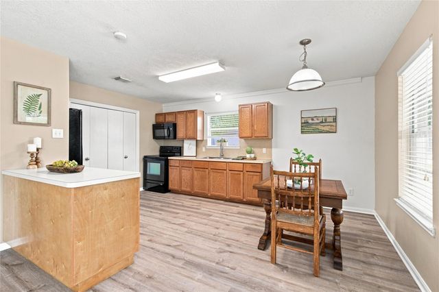 8836 E Buffalo Circle, Willis, TX 77378