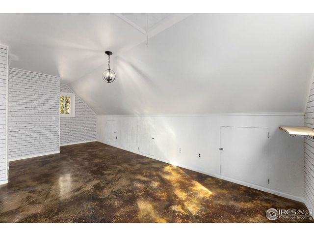 1104 Willow Ct, Estes Park, CO 80517