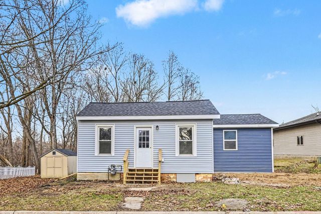 126 Riverside Drive, Portland, MI 48875