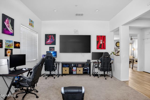 3120 Via Bella Rosa Avenue, Rosamond, CA 93560