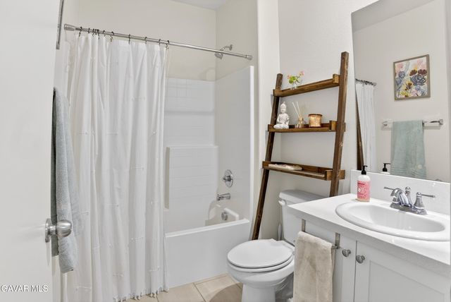 3120 Via Bella Rosa Avenue, Rosamond, CA 93560