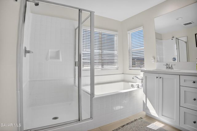 3120 Via Bella Rosa Avenue, Rosamond, CA 93560