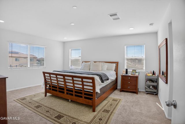 3120 Via Bella Rosa Avenue, Rosamond, CA 93560