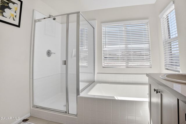 3120 Via Bella Rosa Avenue, Rosamond, CA 93560