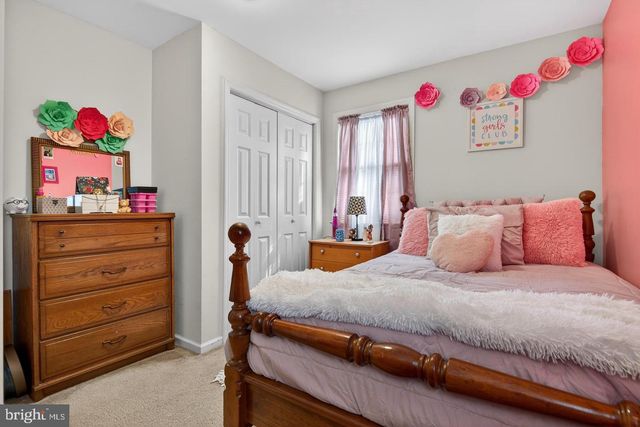 2 WILDFLOWER, Lancaster, PA 17603