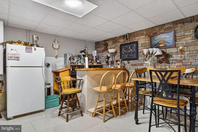 2 WILDFLOWER, Lancaster, PA 17603