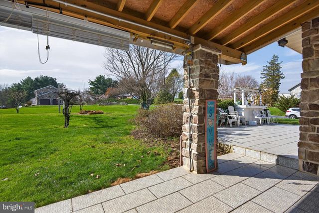2 WILDFLOWER, Lancaster, PA 17603