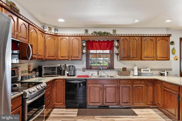 2 WILDFLOWER, Lancaster, PA 17603