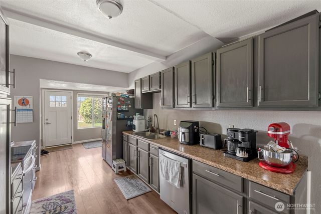 1620 Delaware Avenue, Centralia, WA 98531