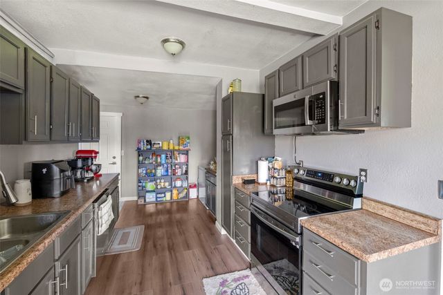 1620 Delaware Avenue, Centralia, WA 98531