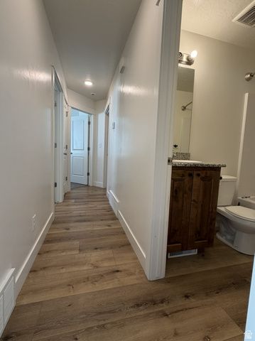 3831 S POWDERWOOD LN, Mapleton, UT 84664