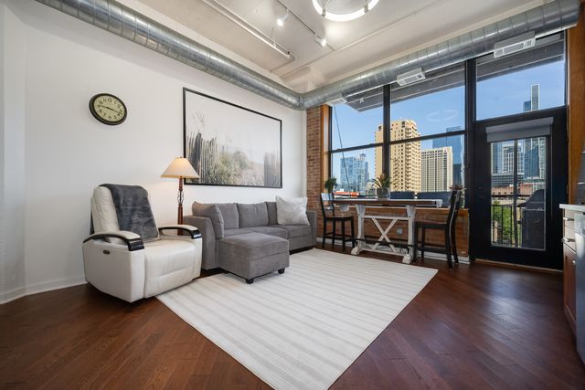 1601 S Michigan Avenue 505, Chicago, IL 60616