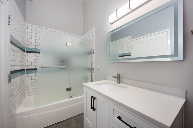 1601 S Michigan Avenue 505, Chicago, IL 60616