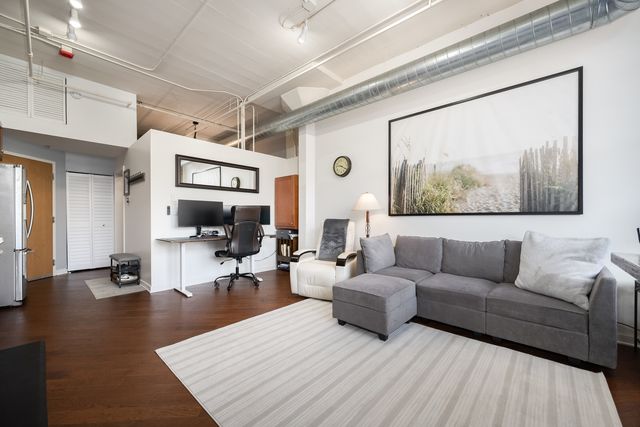 1601 S Michigan Avenue 505, Chicago, IL 60616