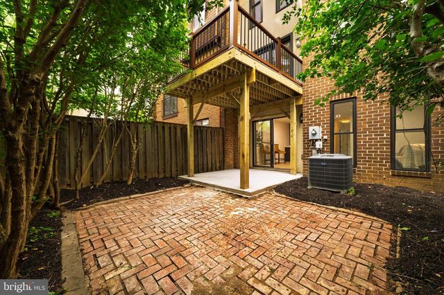 1715 TYVALE CT, Vienna, VA 22182