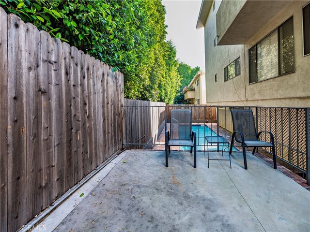 700 Westmount, West Hollywood, CA 90069