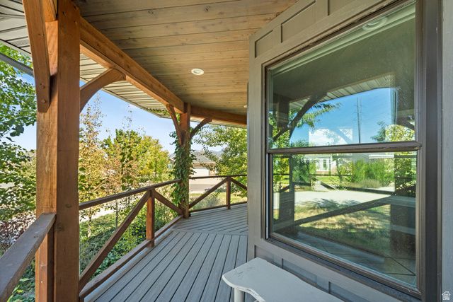 15258 S MOUNTAINSIDE DR, Bluffdale, UT 84065