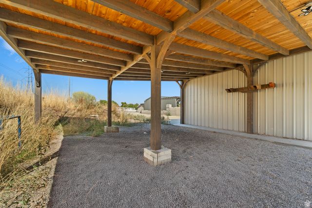 15258 S MOUNTAINSIDE DR, Bluffdale, UT 84065