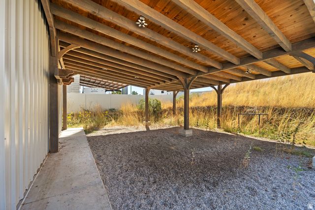 15258 S MOUNTAINSIDE DR, Bluffdale, UT 84065