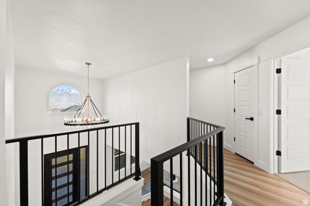 Image 23 of property listing at 15258 S MOUNTAINSIDE DR, Bluffdale, UT 84065