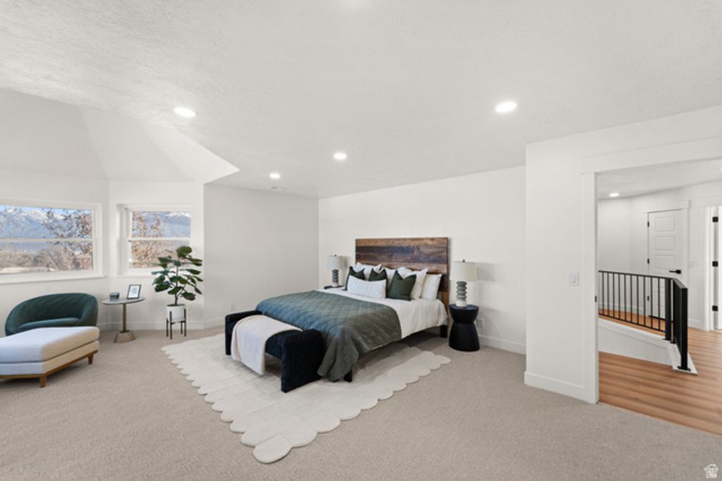 Image 24 of property listing at 15258 S MOUNTAINSIDE DR, Bluffdale, UT 84065