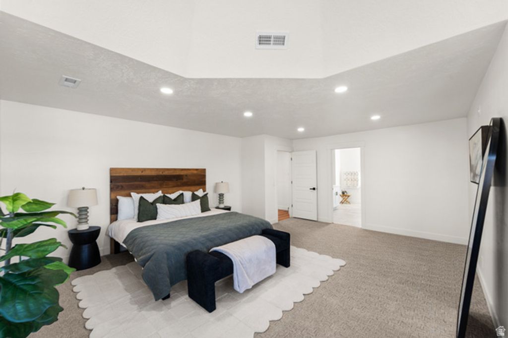 Image 27 of property listing at 15258 S MOUNTAINSIDE DR, Bluffdale, UT 84065