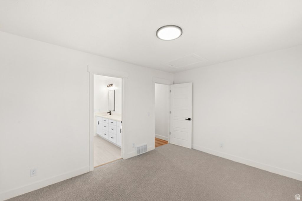 Image 46 of property listing at 15258 S MOUNTAINSIDE DR, Bluffdale, UT 84065