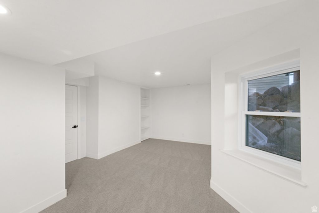 Image 50 of property listing at 15258 S MOUNTAINSIDE DR, Bluffdale, UT 84065