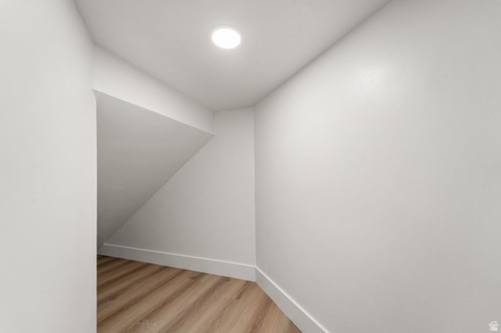 Image 59 of property listing at 15258 S MOUNTAINSIDE DR, Bluffdale, UT 84065