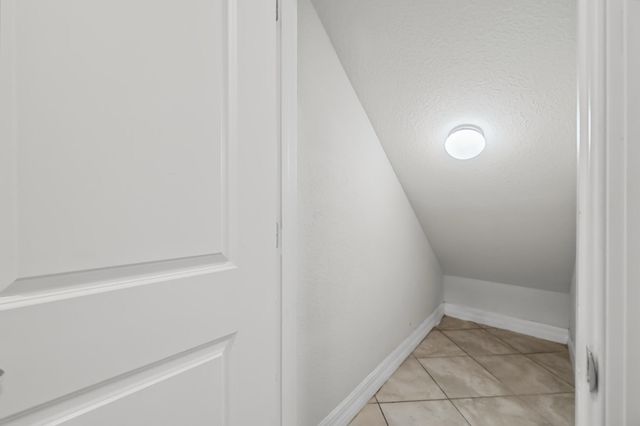 4488 Appleton Circle E, Oakland Park, FL 33309