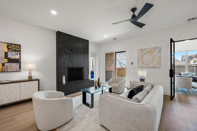 1223 Stagecoach Trail, Justin, TX 76247
