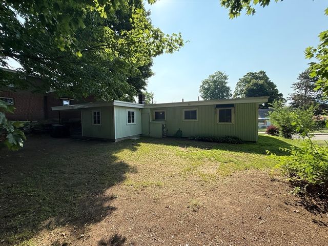 36 Fifth Avenue, Lowell, MA 01854