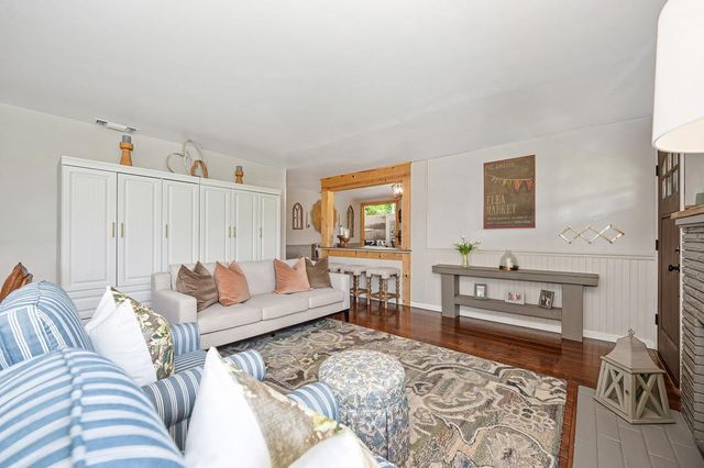 4317 Baywood Way, Sacramento, CA 95864