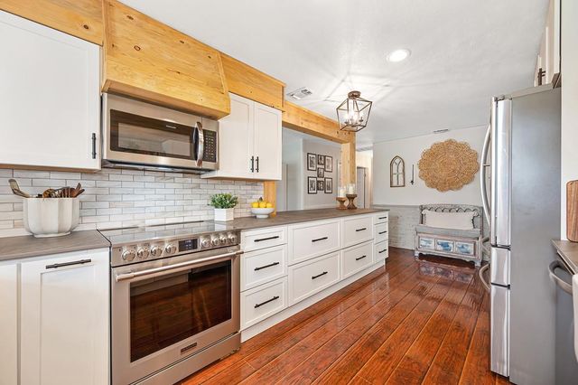 4317 Baywood Way, Sacramento, CA 95864