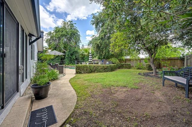 4317 Baywood Way, Sacramento, CA 95864