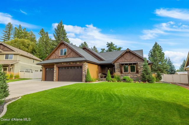 1122 E Maroon Creek DR, Hayden, ID 83835