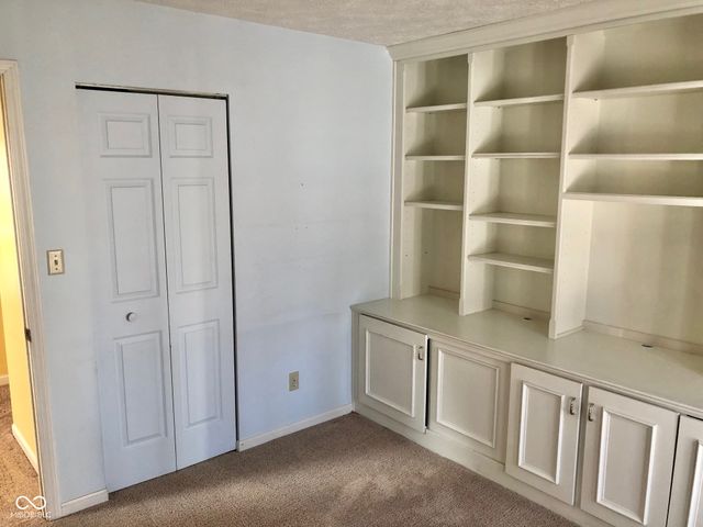 6460 Bay Vista Court, Indianapolis, IN 46250