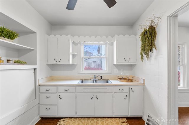 112 Mann Avenue, Fairborn, OH 45324