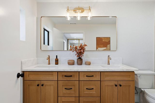 3732 Sweetwater Dr, Rocklin, CA 95677