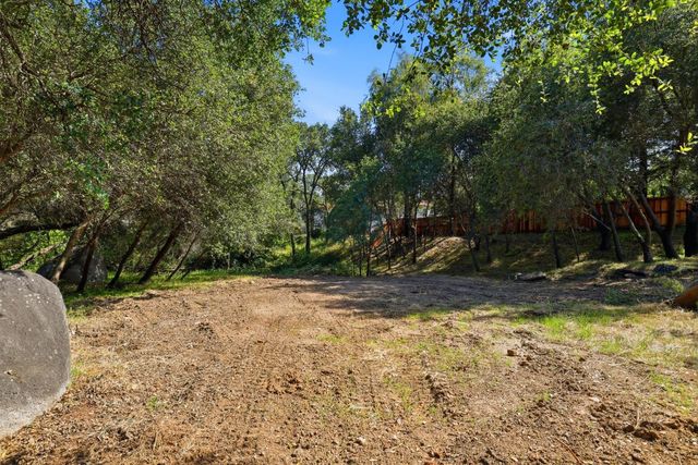 3732 Sweetwater Dr, Rocklin, CA 95677
