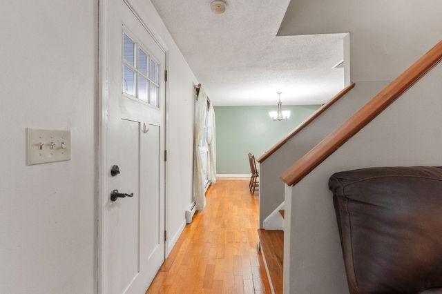 128 Birchcroft Rd, Leominster, MA 01453