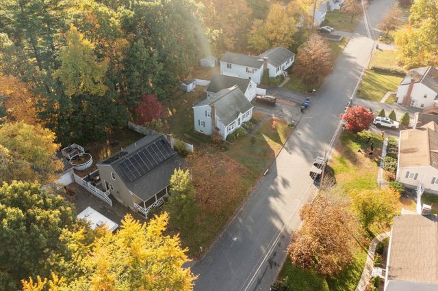 128 Birchcroft Rd, Leominster, MA 01453