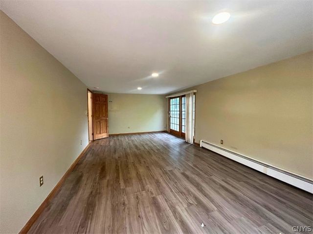 3763 Seneca Tpke Turnpike, Lenox, NY 13032